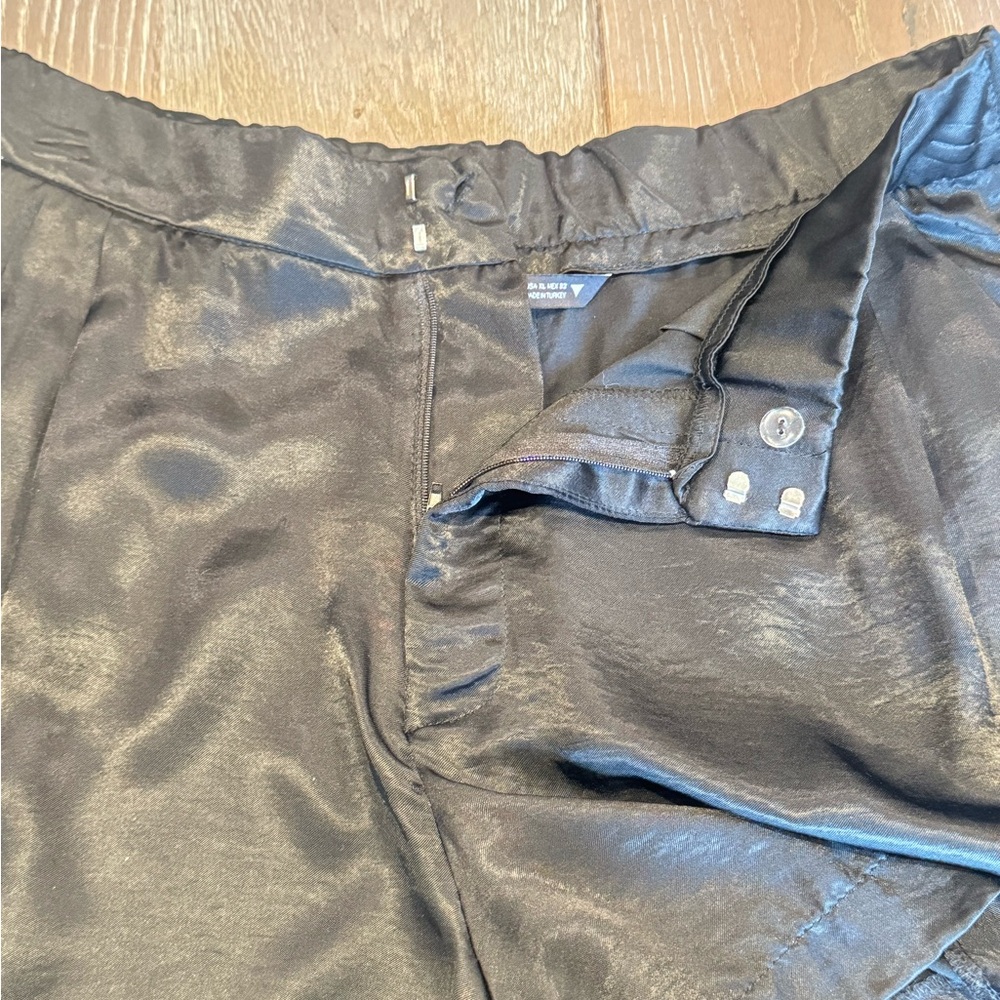Zara High Waist Black Women's Shorts - Picture 7 of 10